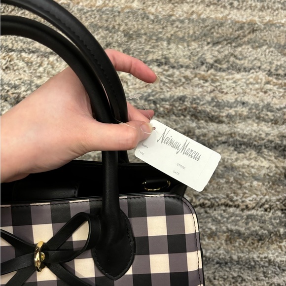 Neiman Marcus Crossbody Bag NWT | Neiman Marcus Handbag/Crossbody | Handbag NWT - Picture 14 of 14